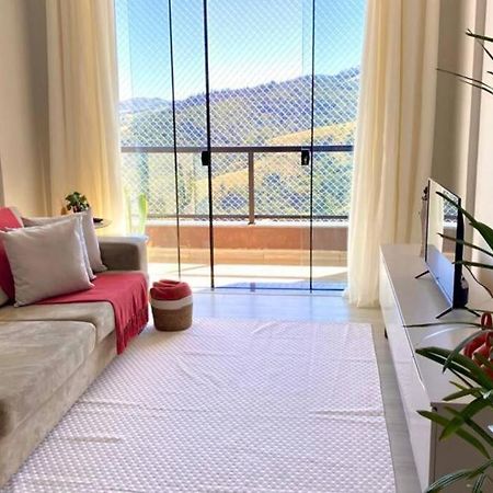 Ferienwohnung Lindo Apartamento Na Montanha! Águas de Lindóia Exterior foto