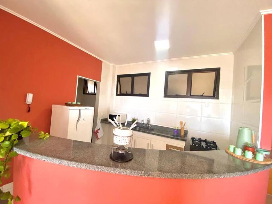 Ferienwohnung Lindo Apartamento Na Montanha! Águas de Lindóia Exterior foto