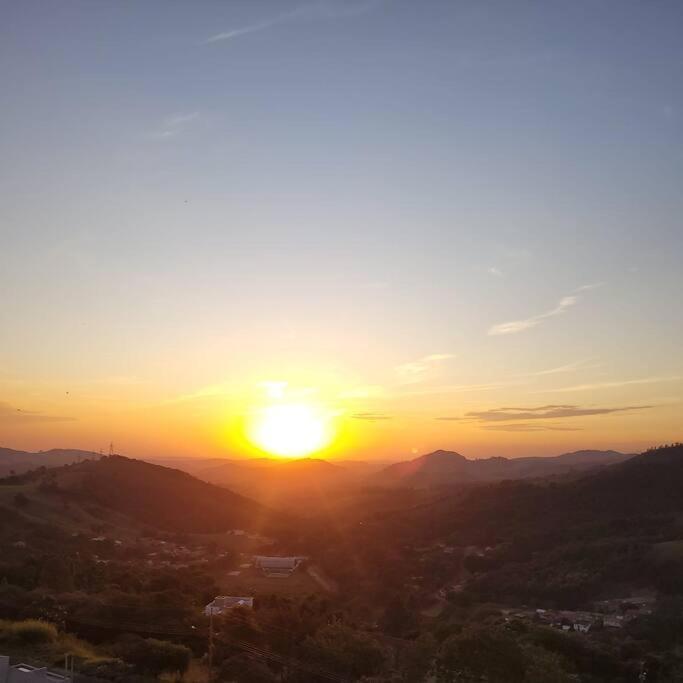 Ferienwohnung Lindo Apartamento Na Montanha! Águas de Lindóia Exterior foto